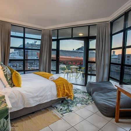 Stay At The Point - Triumphant Tropical Tranquility Durban Buitenkant foto