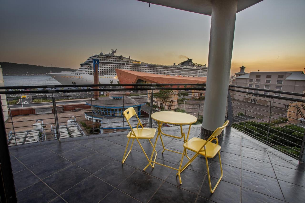 Stay At The Point - Triumphant Tropical Tranquility Durban Buitenkant foto